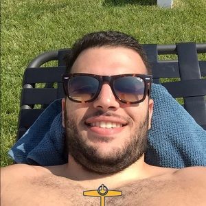 Meet your Posher, Tareq